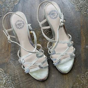 I.Miller beautiful shoes 6.5 silver wedge heels
